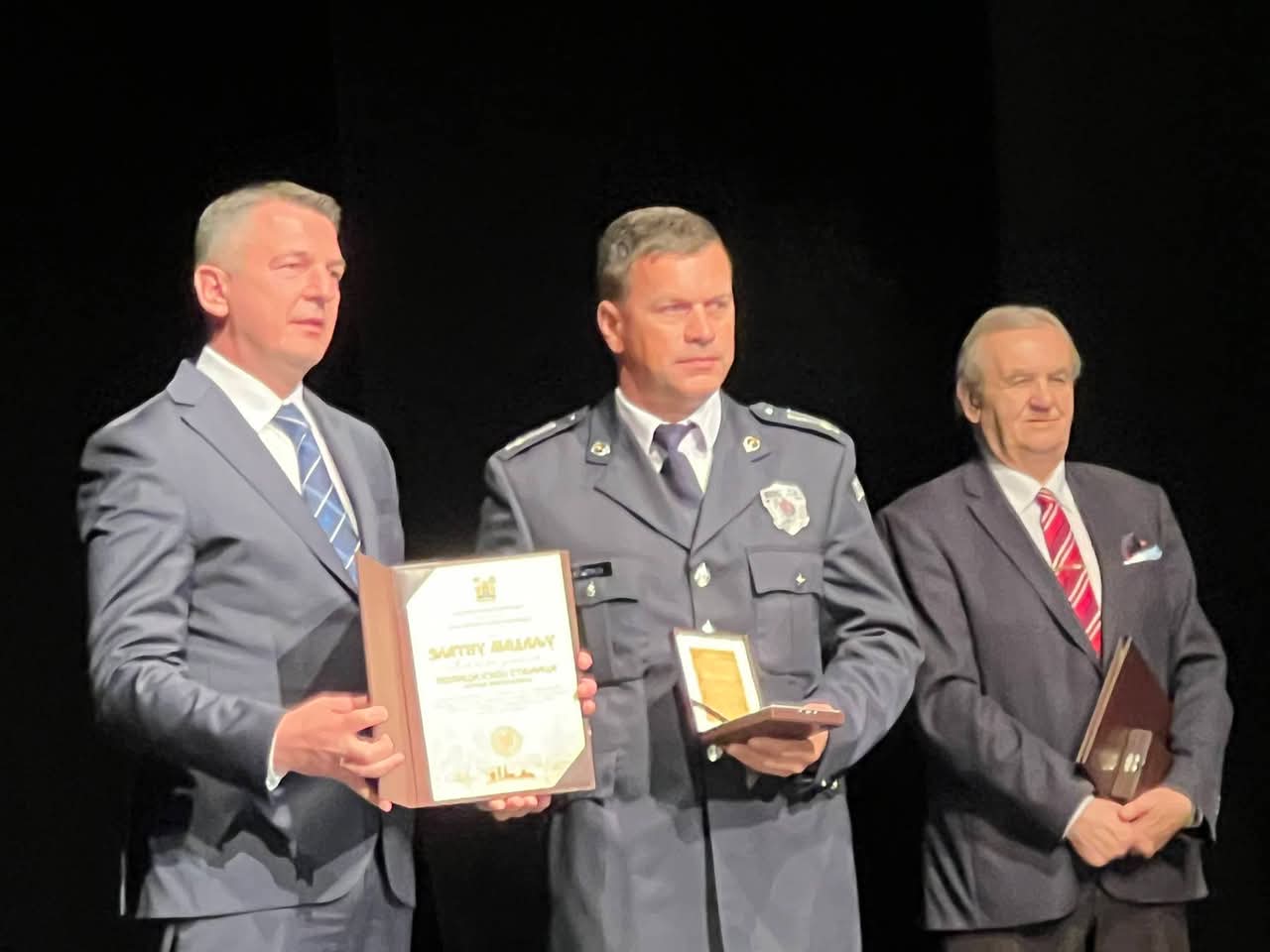 Čestitka povodom dodele zlatne medalje Policijskoj stanici Gornji Milanovac